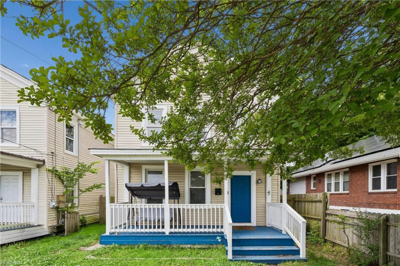 Photo 28 of 30 residential for sale in Chesapeake virginia