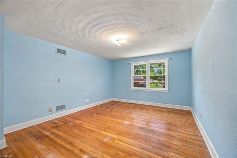 Photo 19 of 28 residential for sale in Portsmouth virginia Photo 19 of 28 residential for sale in Portsmouth virginia