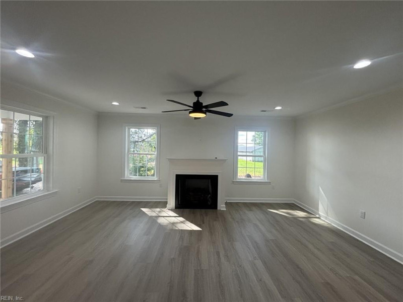 Photo 4 of 28 residential for sale in Southampton County virginia