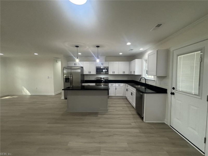 Photo 6 of 28 residential for sale in Southampton County virginia