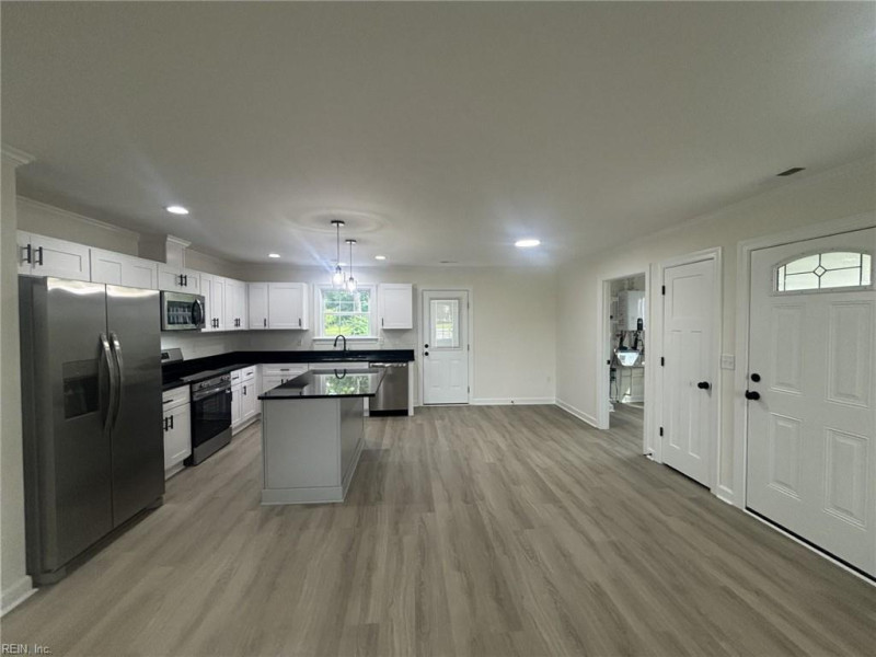 Photo 8 of 28 residential for sale in Southampton County virginia