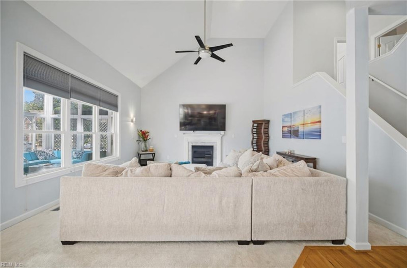 Photo 16 of 48 residential for sale in Virginia Beach virginia