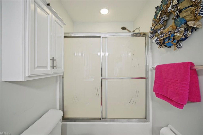 Photo 30 of 48 residential for sale in Virginia Beach virginia
