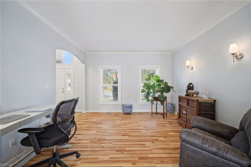 Photo 8 of 48 residential for sale in Virginia Beach virginia