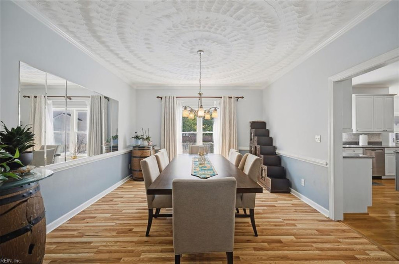 Photo 9 of 48 residential for sale in Virginia Beach virginia