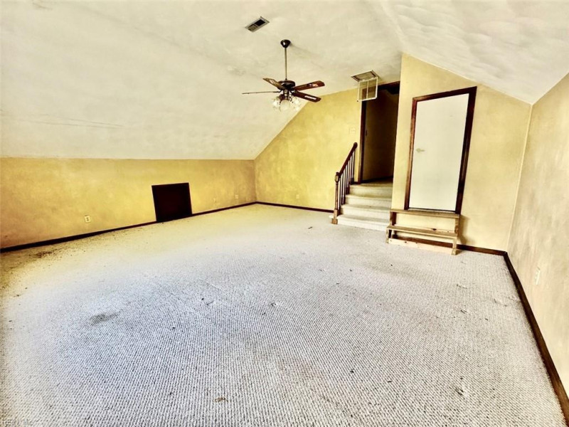 Photo 10 of 10 residential for sale in Chesapeake virginia