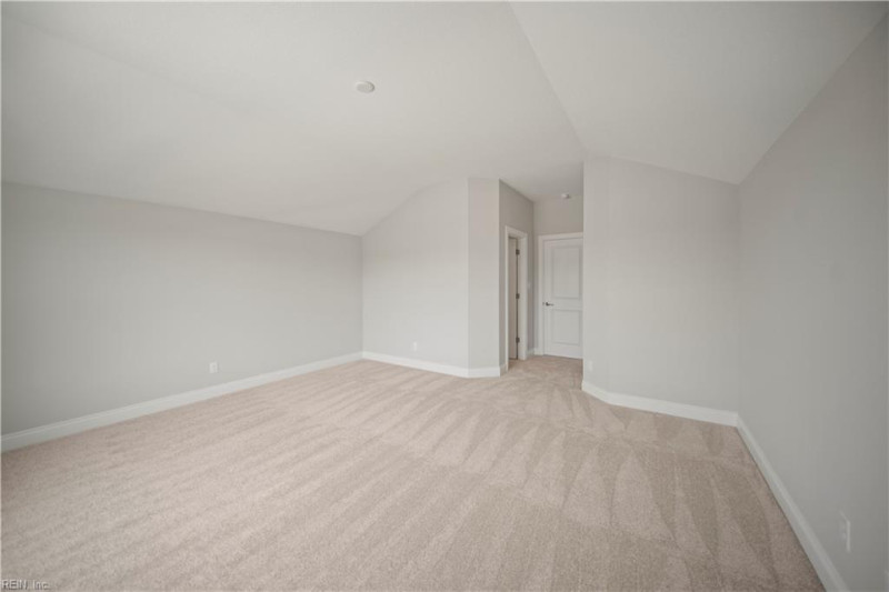 Photo 17 of 21 residential for sale in Suffolk virginia