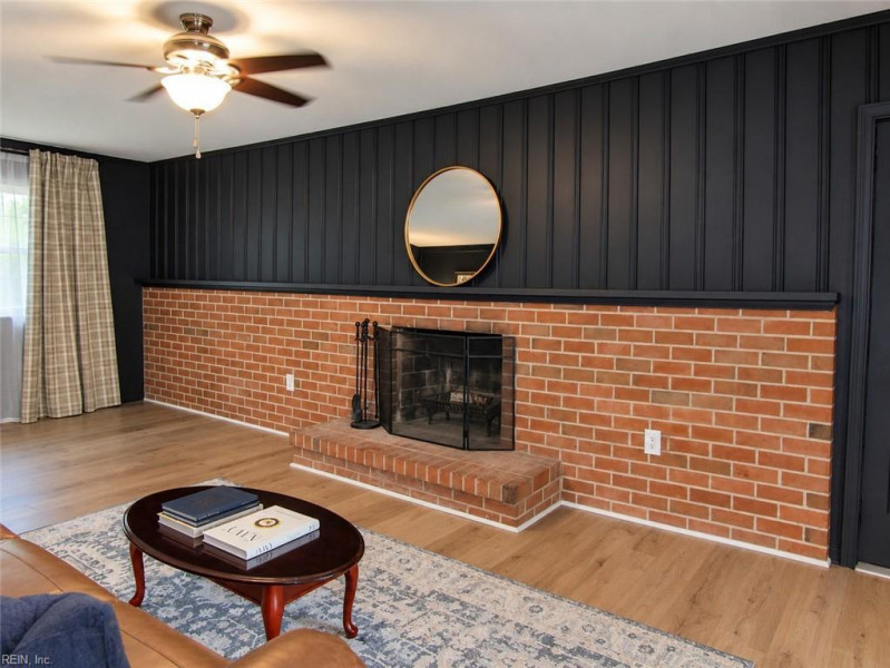 Photo 11 of 45 residential for sale in Norfolk virginia