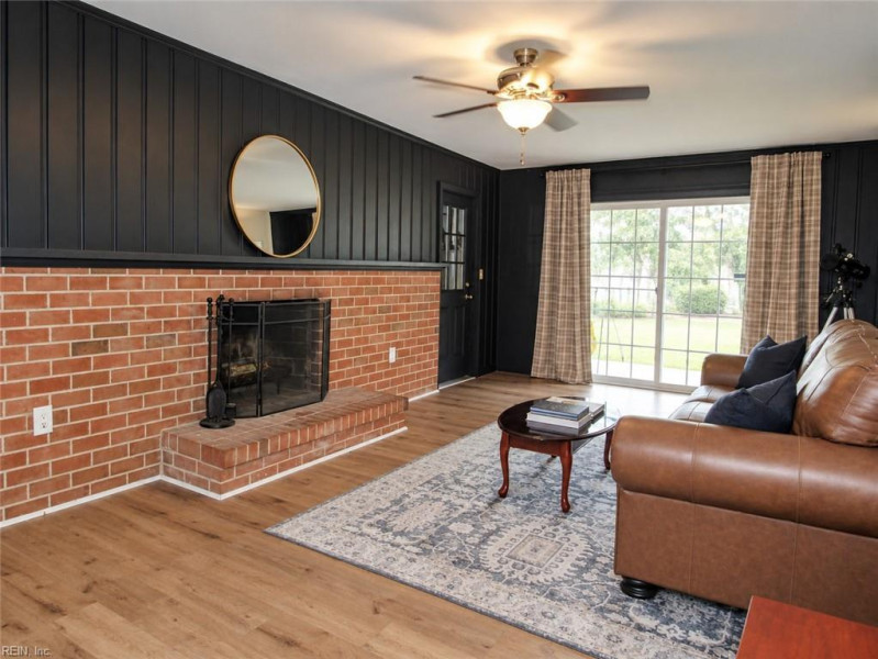 Photo 12 of 45 residential for sale in Norfolk virginia