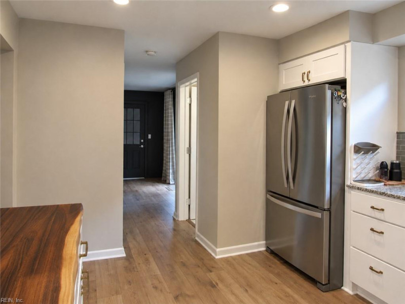 Photo 20 of 45 residential for sale in Norfolk virginia