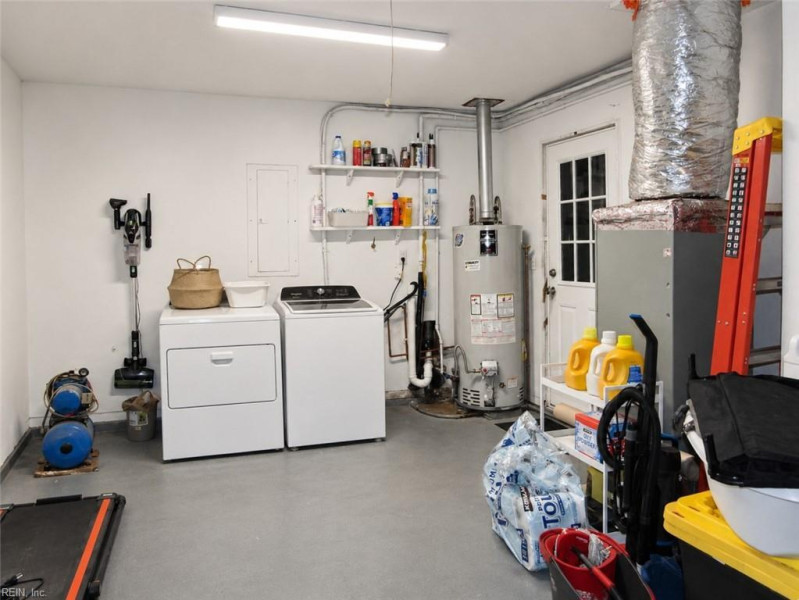 Photo 22 of 45 residential for sale in Norfolk virginia
