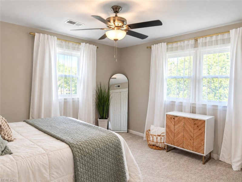 Photo 31 of 45 residential for sale in Norfolk virginia