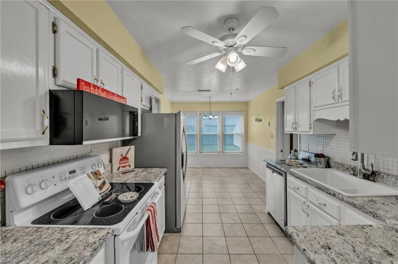 Photo 10 of 36 residential for sale in Virginia Beach virginia Photo 10 of 36 residential for sale in Virginia Beach virginia