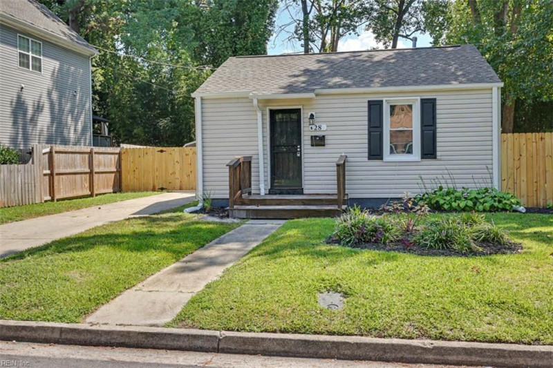 Photo 1 of 27 residential for sale in Portsmouth virginia Photo 1 of 27 residential for sale in Portsmouth virginia