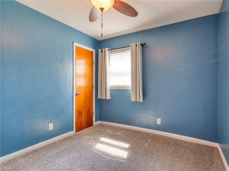 Photo 29 of 43 residential for sale in Chesapeake virginia