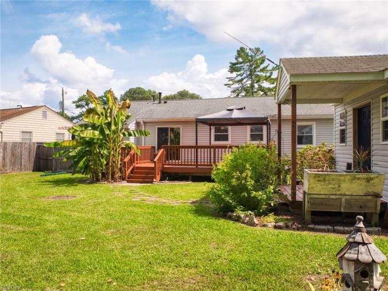 Photo 36 of 43 residential for sale in Chesapeake virginia