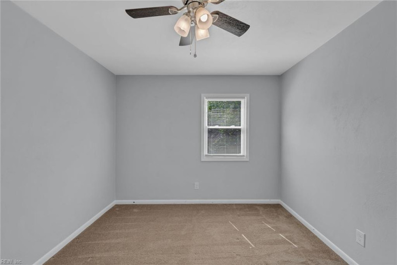 Photo 27 of 38 residential for sale in Norfolk virginia