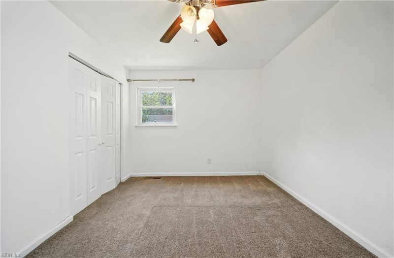 Photo 20 of 35 residential for sale in Virginia Beach virginia