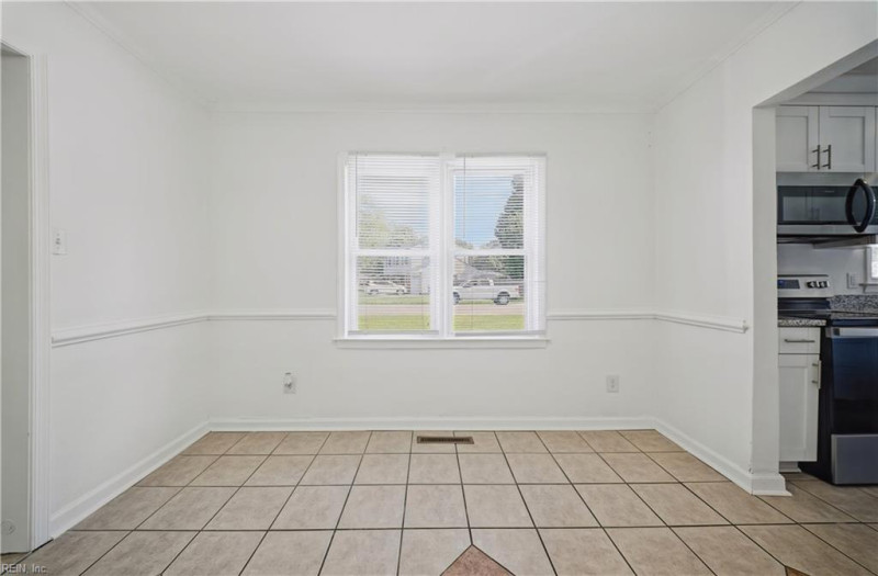 Photo 8 of 35 residential for sale in Virginia Beach virginia