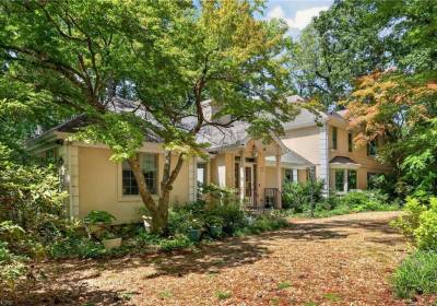 800 Linkhorn Drive, Virginia Beach, VA 23451
