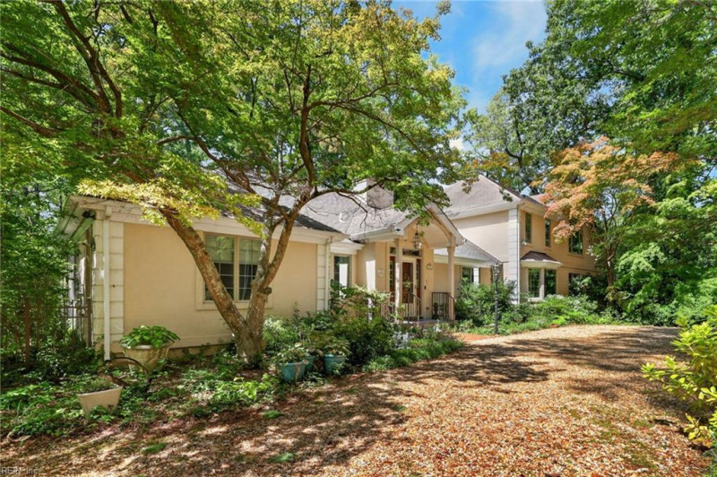 Photo 39 of 44 residential for sale in Virginia Beach virginia