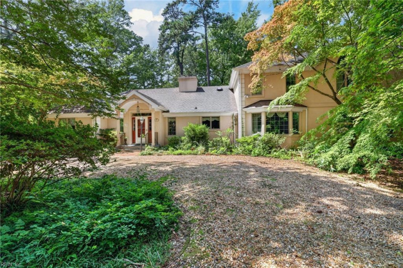 Photo 40 of 44 residential for sale in Virginia Beach virginia