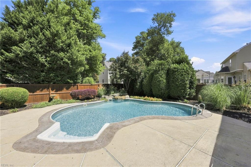 Photo 5 of 50 residential for sale in Chesapeake virginia Photo 5 of 50 residential for sale in Chesapeake virginia