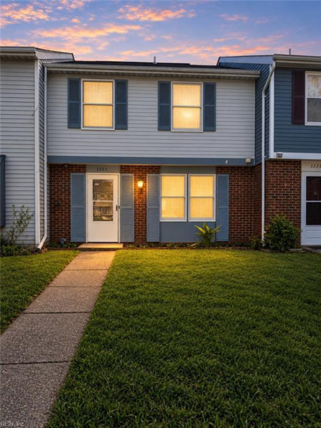 Photo 2 of 27 residential for sale in Hampton virginia