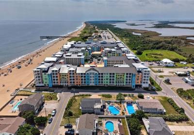 3738 Sandpiper Road, Virginia Beach, VA 23456