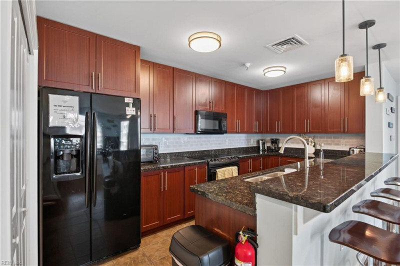 Photo 11 of 50 residential for sale in Virginia Beach virginia