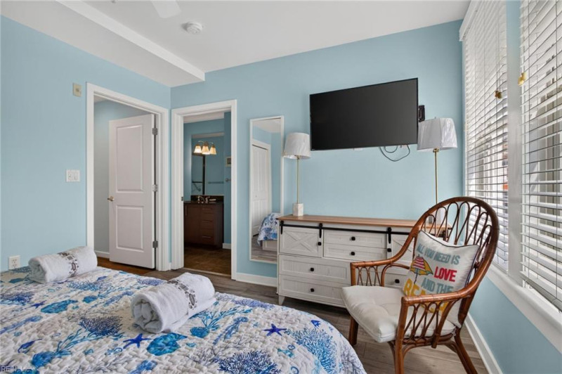 Photo 22 of 50 residential for sale in Virginia Beach virginia