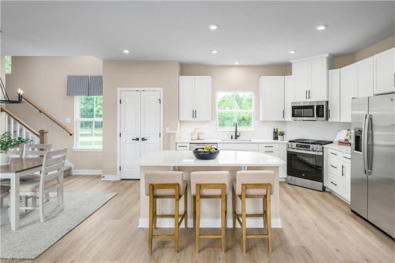 Photo 6 of 22 residential for sale in Franklin virginia