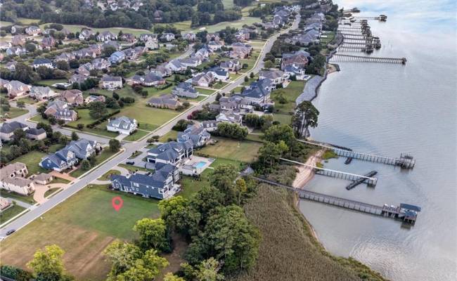 4125 River Park Dr Drive, Suffolk, VA 23435