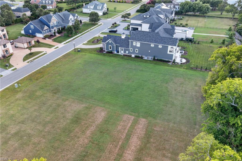 Photo 6 of 20 land for sale in Suffolk virginia