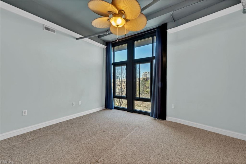 Photo 10 of 33 residential for sale in Norfolk virginia