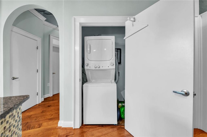 Photo 20 of 33 residential for sale in Norfolk virginia
