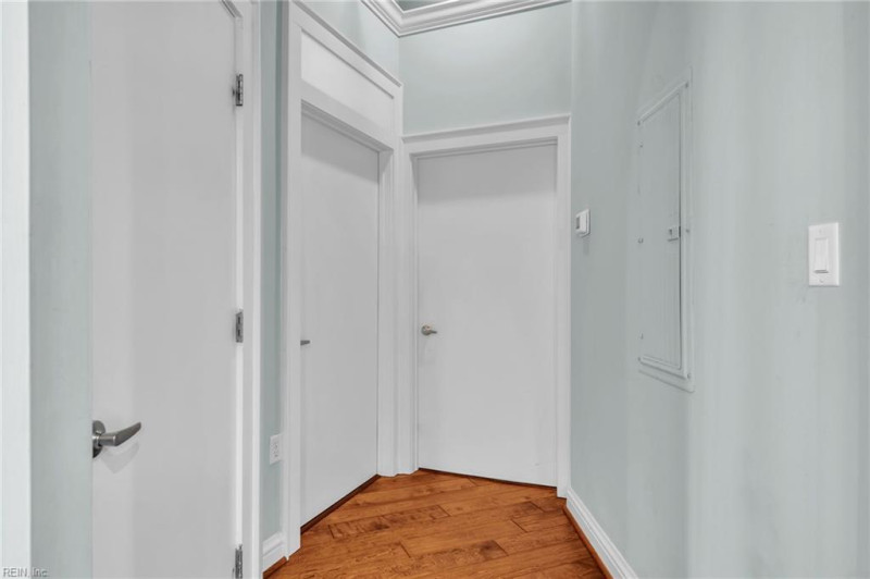 Photo 21 of 33 residential for sale in Norfolk virginia