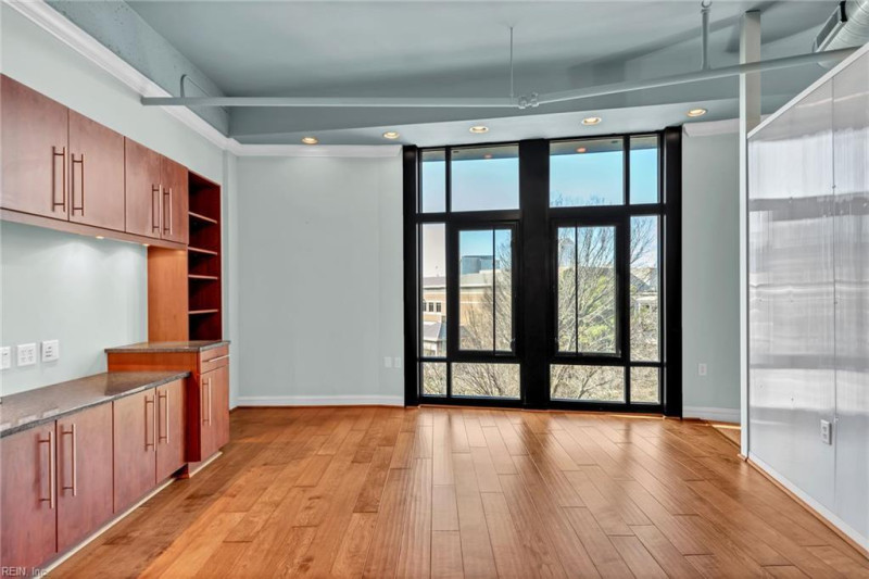 Photo 26 of 33 residential for sale in Norfolk virginia