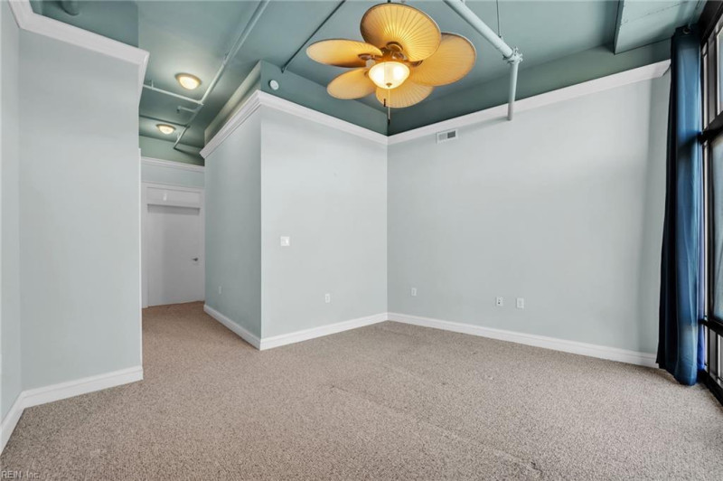 Photo 8 of 33 residential for sale in Norfolk virginia