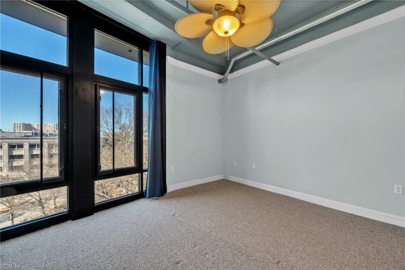 Photo 9 of 33 residential for sale in Norfolk virginia
