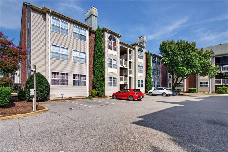 Photo 3 of 21 residential for sale in Norfolk virginia Photo 3 of 21 residential for sale in Norfolk virginia