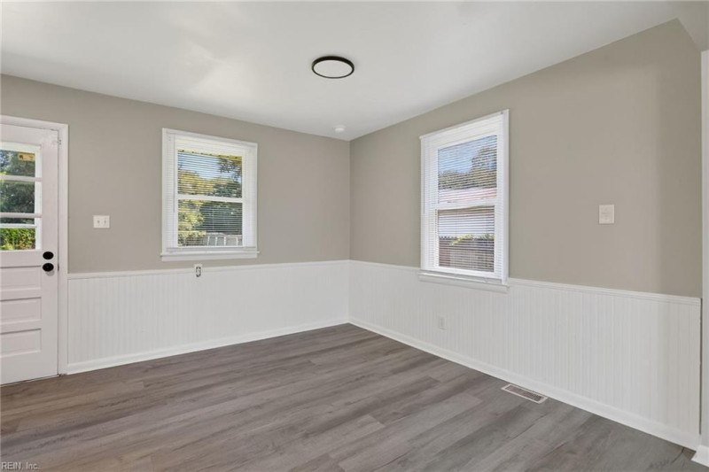 Photo 8 of 21 residential for sale in Chesapeake virginia Photo 8 of 21 residential for sale in Chesapeake virginia