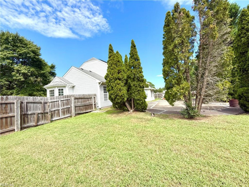 Photo 12 of 37 residential for sale in Chesapeake virginia Photo 12 of 37 residential for sale in Chesapeake virginia