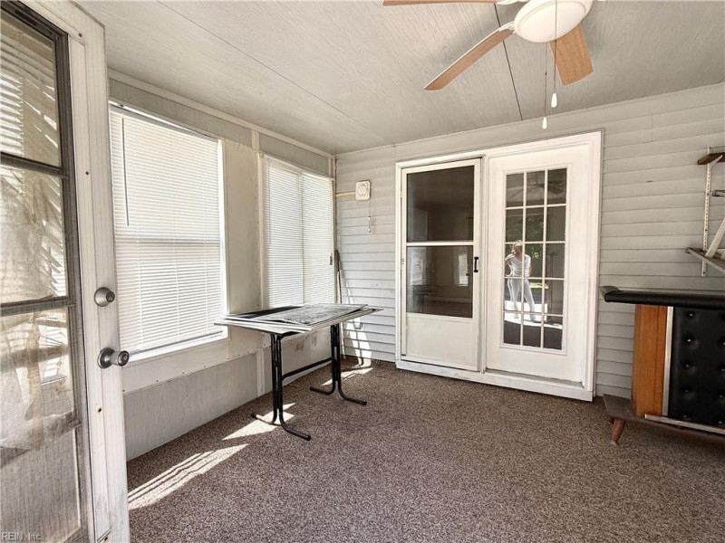 Photo 23 of 37 residential for sale in Chesapeake virginia Photo 23 of 37 residential for sale in Chesapeake virginia