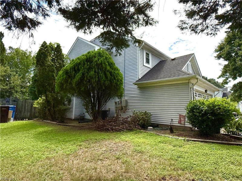 Photo 3 of 37 residential for sale in Chesapeake virginia Photo 3 of 37 residential for sale in Chesapeake virginia