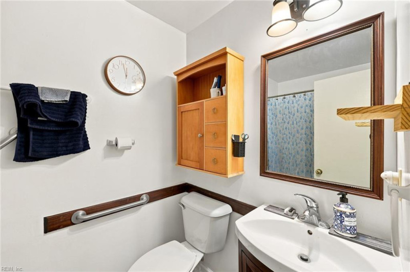 Photo 22 of 41 residential for sale in Newport News virginia