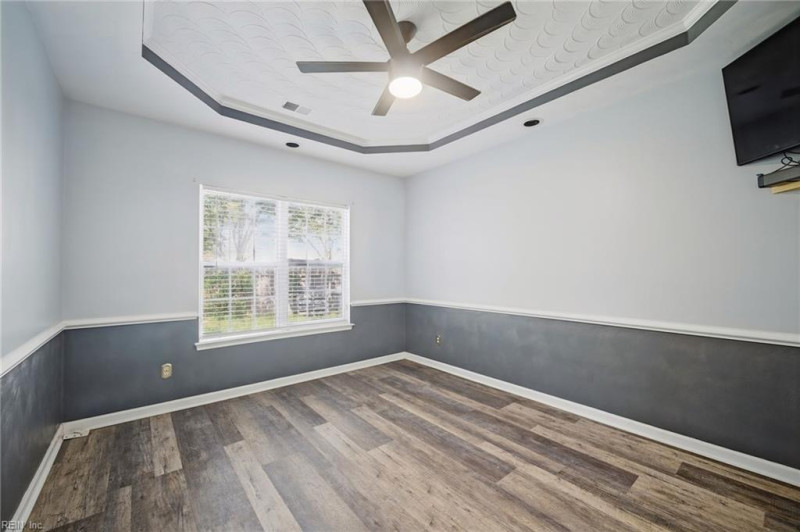 Photo 20 of 48 residential for sale in Virginia Beach virginia