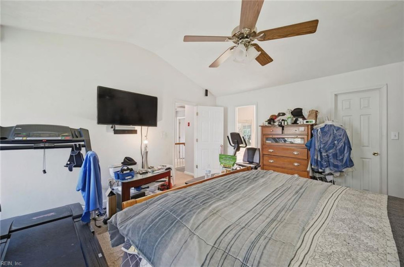 Photo 25 of 48 residential for sale in Virginia Beach virginia