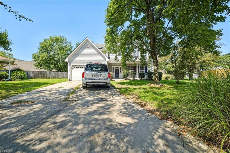 Photo 4 of 48 residential for sale in Virginia Beach virginia