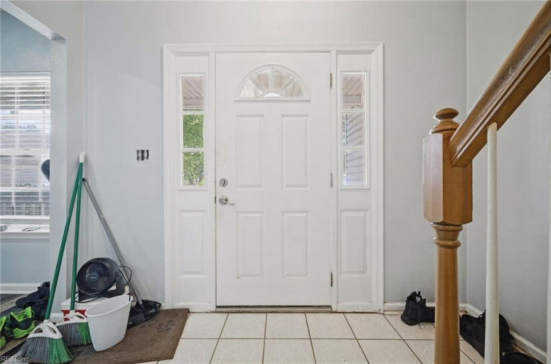 Photo 7 of 48 residential for sale in Virginia Beach virginia